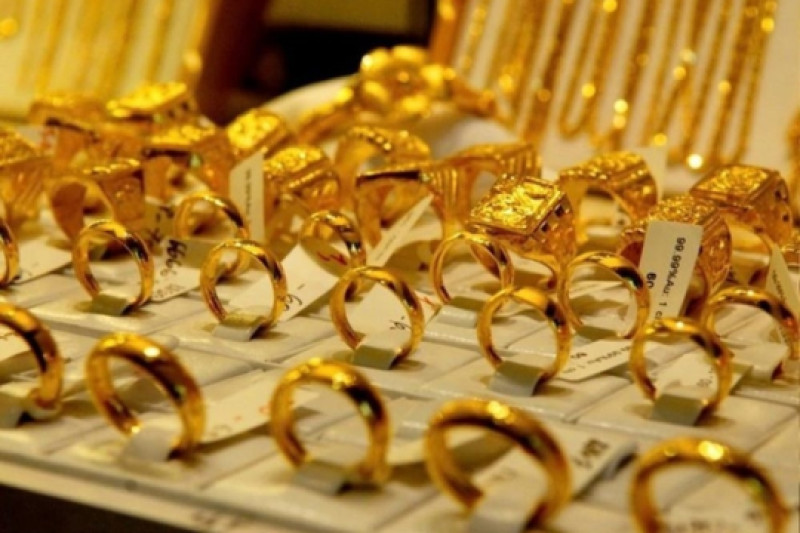 Giá vàng hôm nay 9/12: Vàng trong nước giảm, áp lực từ thị trường quốc tế
