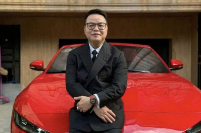 Mr. Hunter bị Công an Việt Nam dẫn độ về nước