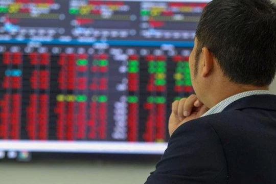 Những cổ phiếu ngân hàng, chứng khoán được nước ngoài mua mạnh nhất ngày 12/1