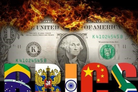 Quốc gia trụ cột BRICS đẩy mạnh 'thoát' tài sản USD, chuyện gì xảy ra?