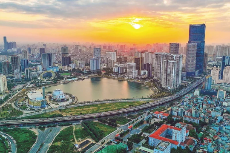 Bất động sản và Đầu tư công là hai nhóm đặc biệt trong năm 2026?