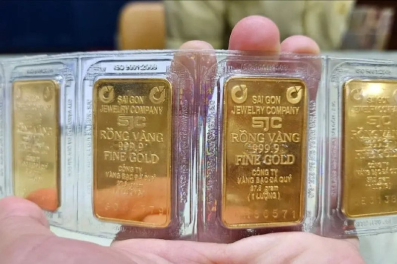 Chiều 4/3: Giá vàng SJC, vàng nhẫn trơn bất ngờ đảo chiều tăng
