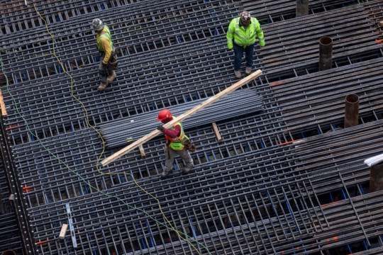 92.000 việc làm biến mất khỏi Mỹ, Fed sắp hạ lãi suất?