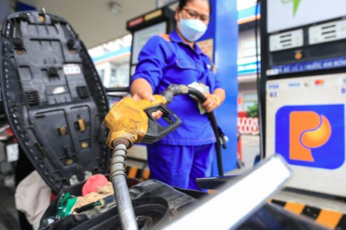 Doanh nghiệp xăng dầu có thể tự quyết giá bán lẻ