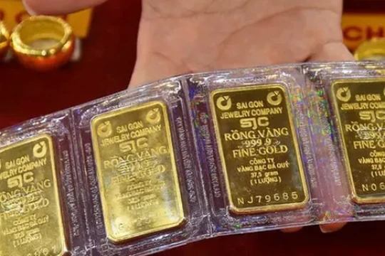 Chiều 9/3: Giá vàng SJC, vàng nhẫn bất ngờ đảo chiều tăng