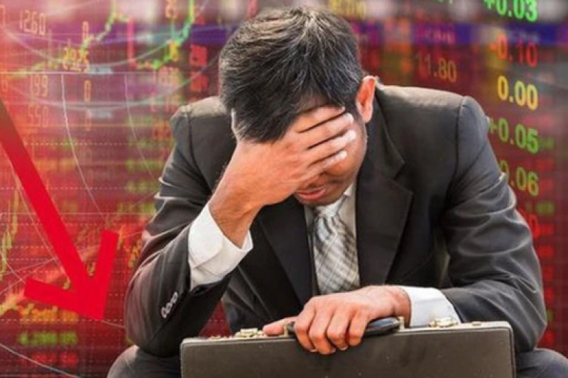 Lao dốc hơn 6.5%, chứng khoán Việt Nam giảm mạnh nhất thế giới