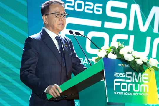 Tỷ phú Malaysia có 12 bằng Tiến sĩ cảnh báo con số ảo mộng của BĐS Việt Nam, nhắc bài học về cú vay nợ 200% điên rồ