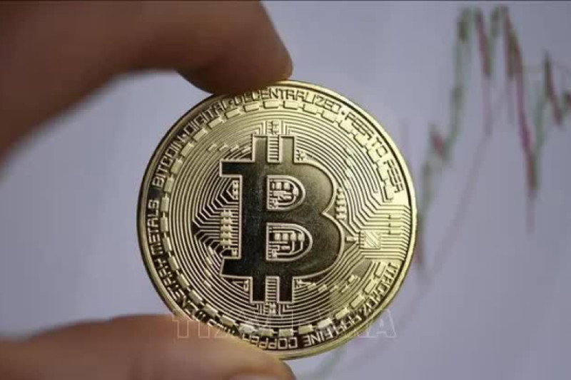 Bitcoin xuống dưới mốc 69.000 USD