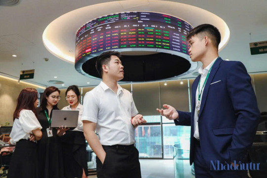 VN-Index hồi 67 điểm sau 2 phiên, cổ phiếu điện bứt tốc