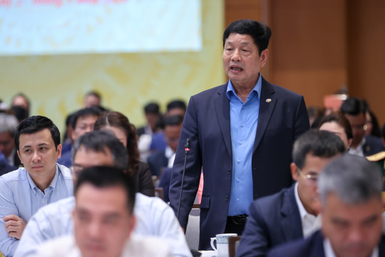 Ông Trương Gia Bình nói về 'cơn sóng thần' chưa từng có và điều doanh nghiệp Việt cần làm để không bị bỏ lại