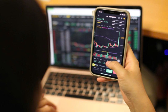 'Nạn nhân của các vụ lừa đảo đầu tư tiền số vẫn có thể nhận lại tiền'