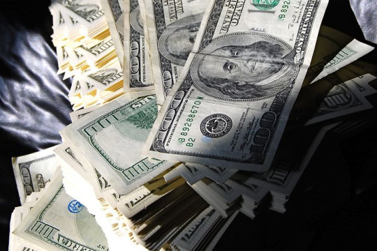 Tỷ giá USD hôm nay 30/3: USD ổn định tại ngân hàng, tự do tăng mạnh