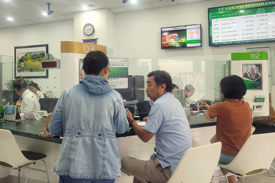 Lãi suất tăng, doanh nghiệp thêm áp lực